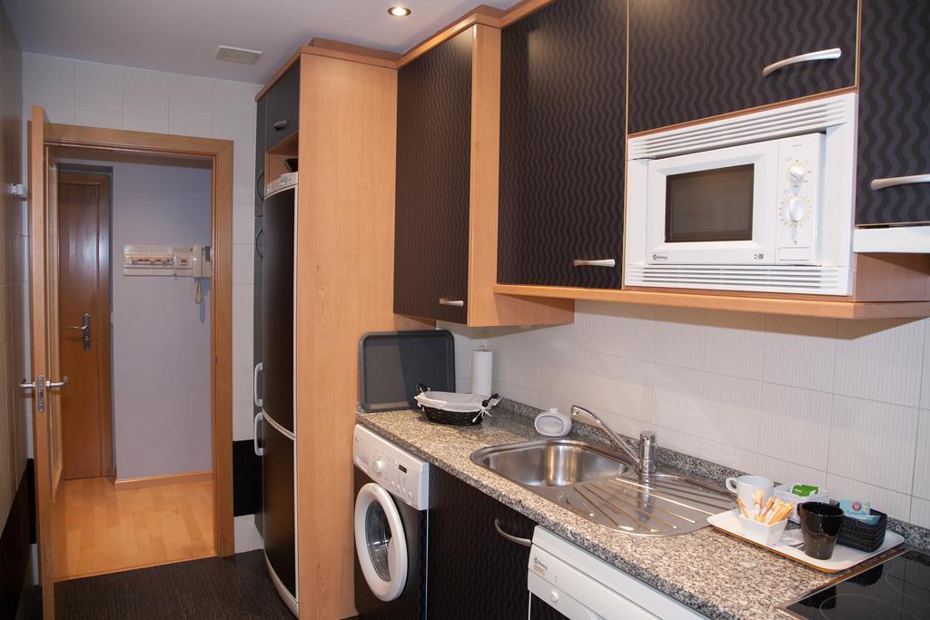 Lucero Dos Catedrales Appartement Zaragoza Buitenkant foto