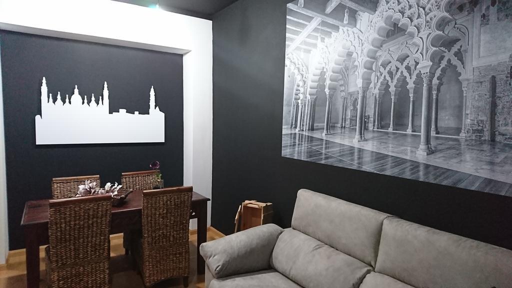 Lucero Dos Catedrales Appartement Zaragoza Buitenkant foto
