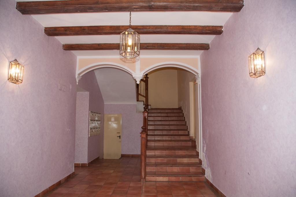 Lucero Dos Catedrales Appartement Zaragoza Buitenkant foto